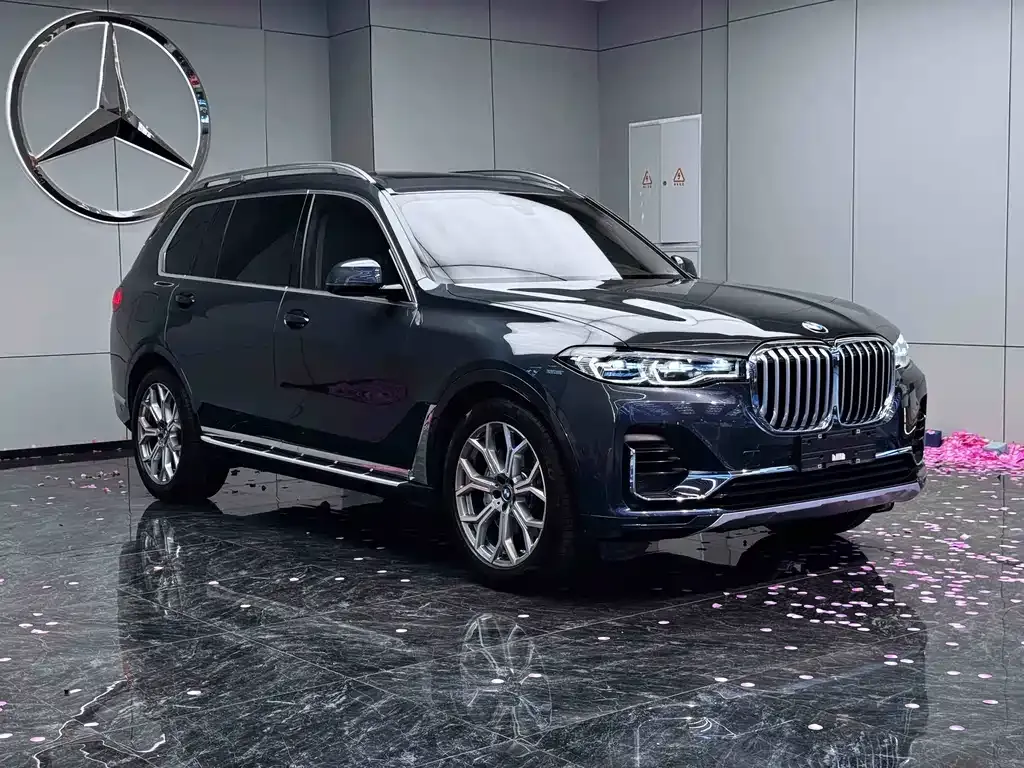 BMW X7 — фото 4