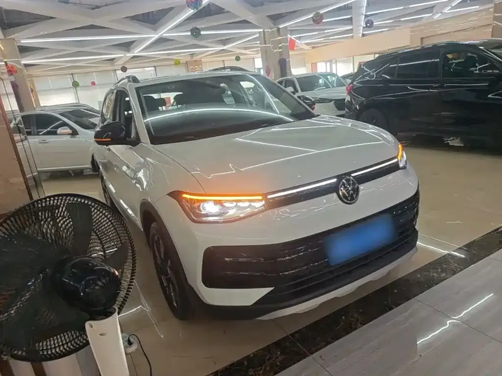 Volkswagen Tharu — фото 6