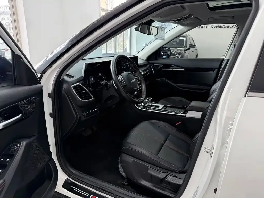 Kia KX3 — фото 3
