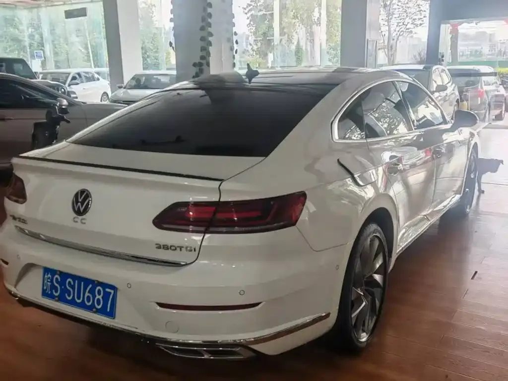 Volkswagen CC — фото 5