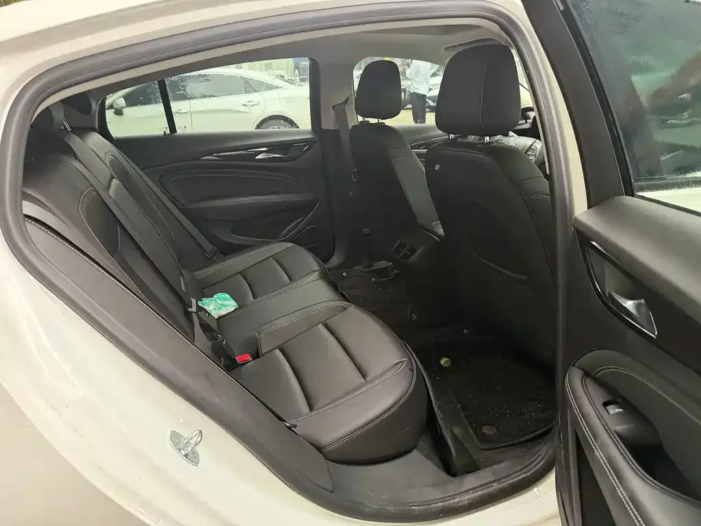 Buick Regal — фото 7