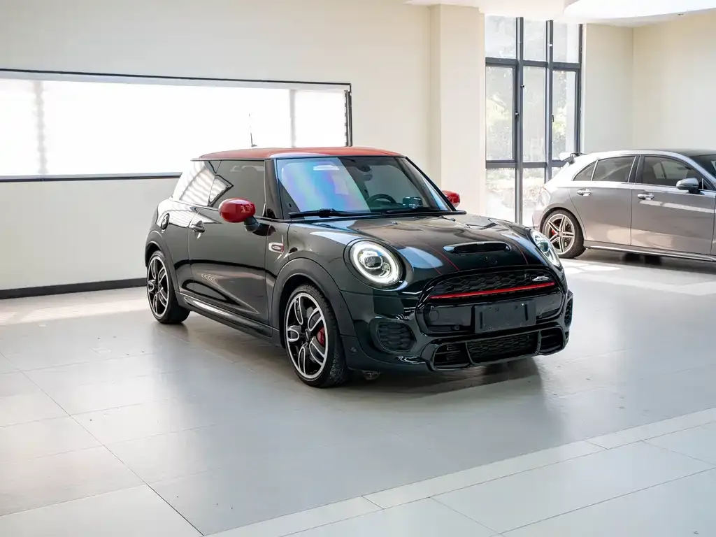 MINI JCW (John Cooper Works) — фото 5