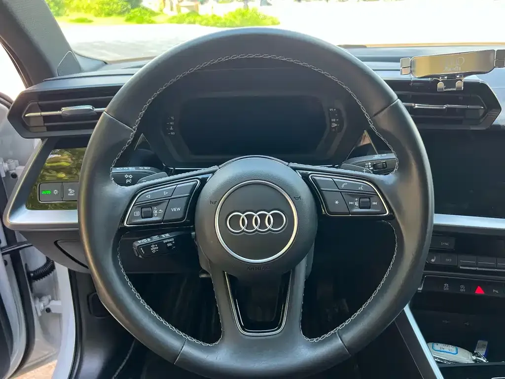 Audi A3 — фото 3