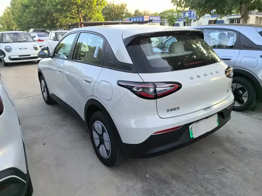 Geely Starburst — фото 10