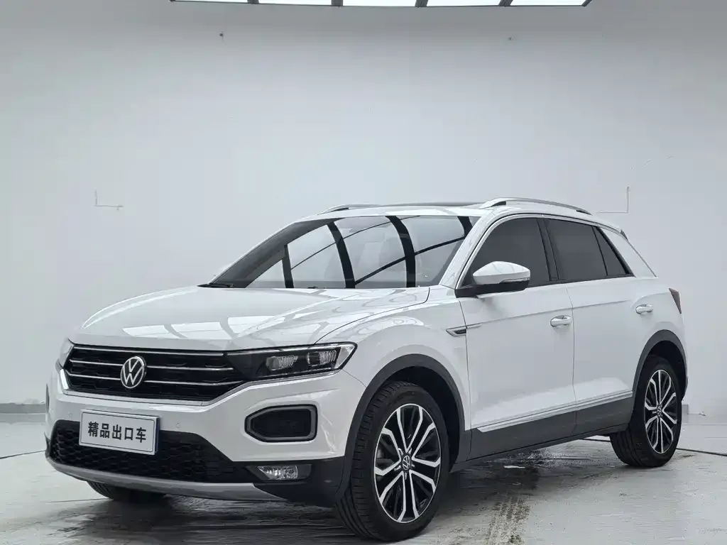 Volkswagen T-Roc — фото 1