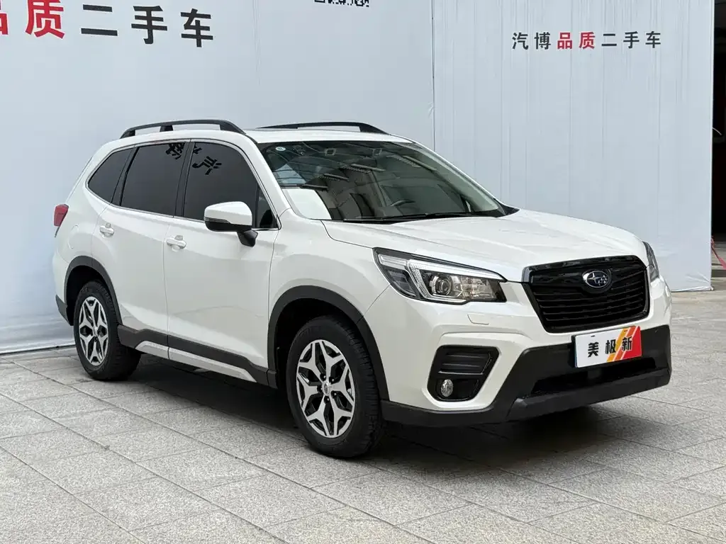 Subaru Forester — фото 6