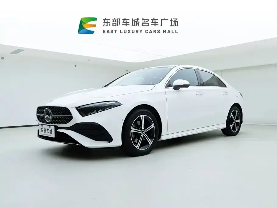 Mercedes-Benz A-Class — фото 1