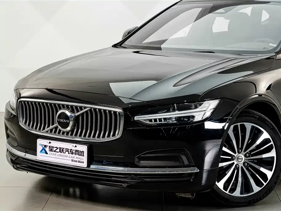 Volvo S90 — фото 10