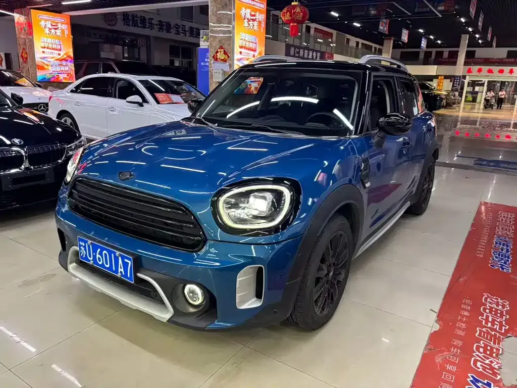 MINI Countryman — фото 1