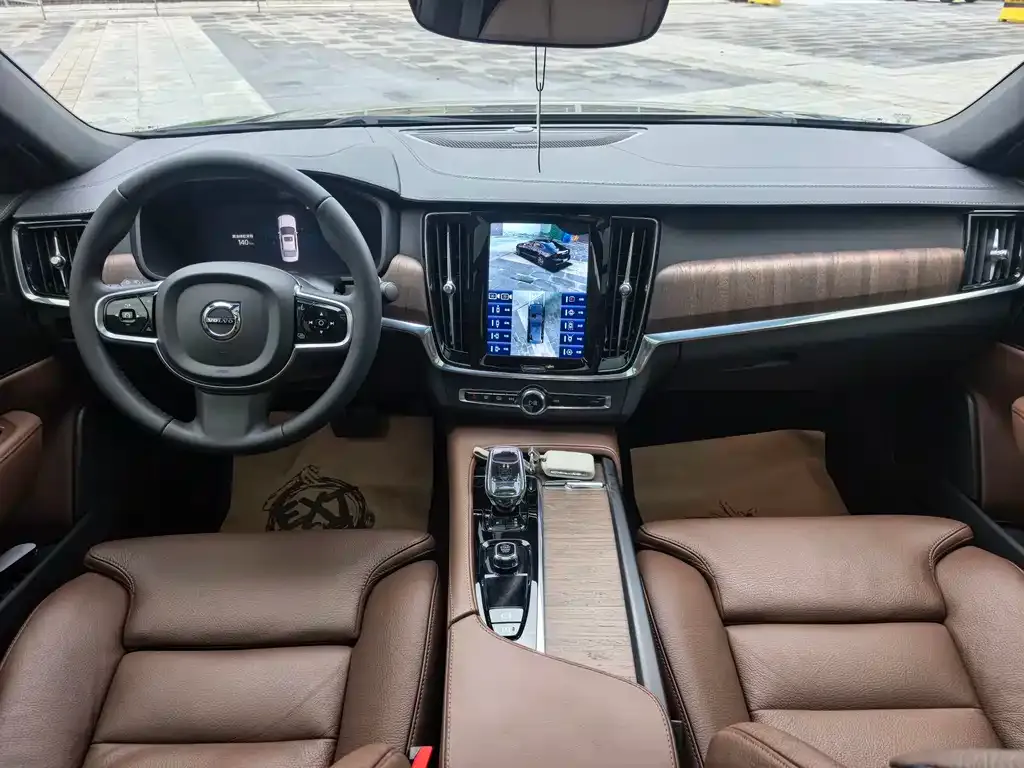 Volvo S90 — фото 4