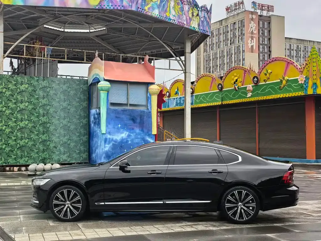 Volvo S90 — фото 7