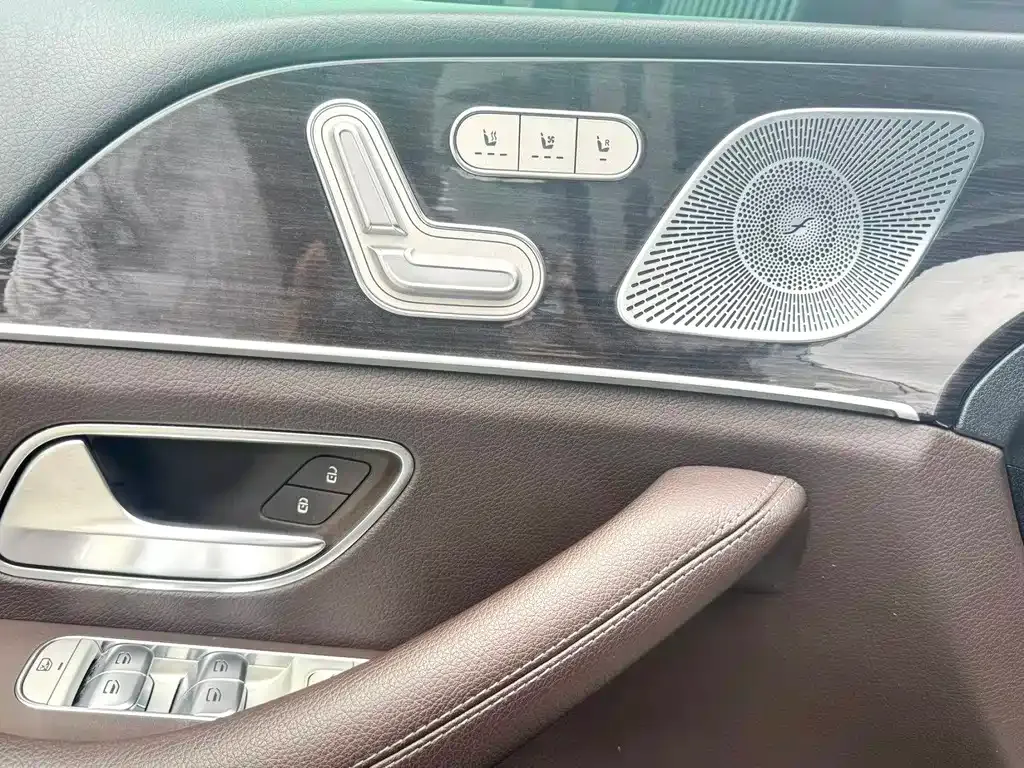 Mercedes-Benz GLE (Import) — фото 8
