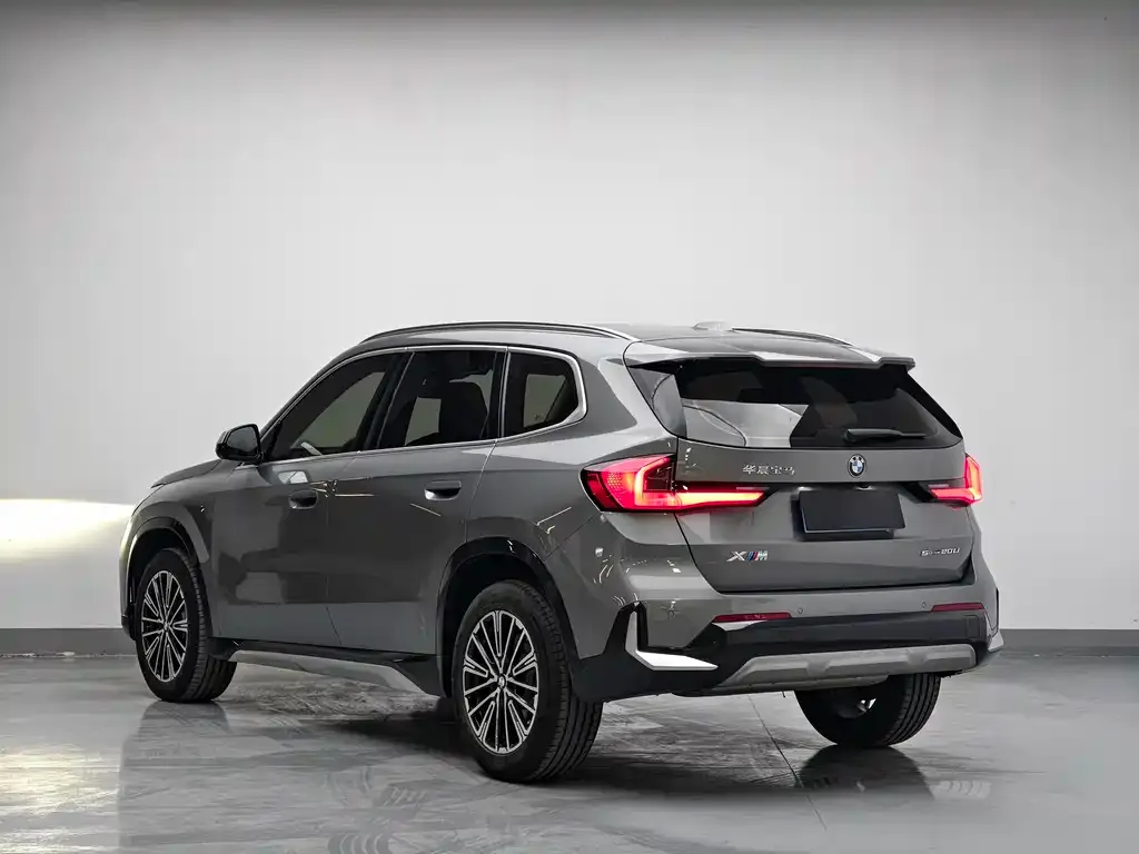 BMW X1 — фото 10