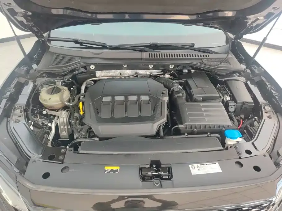 Volkswagen Passat — фото 9