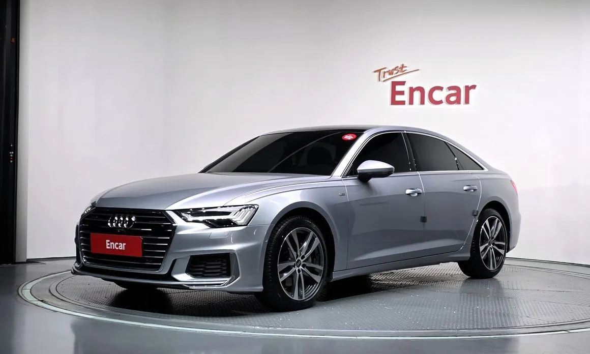 Audi A6 — фото 1