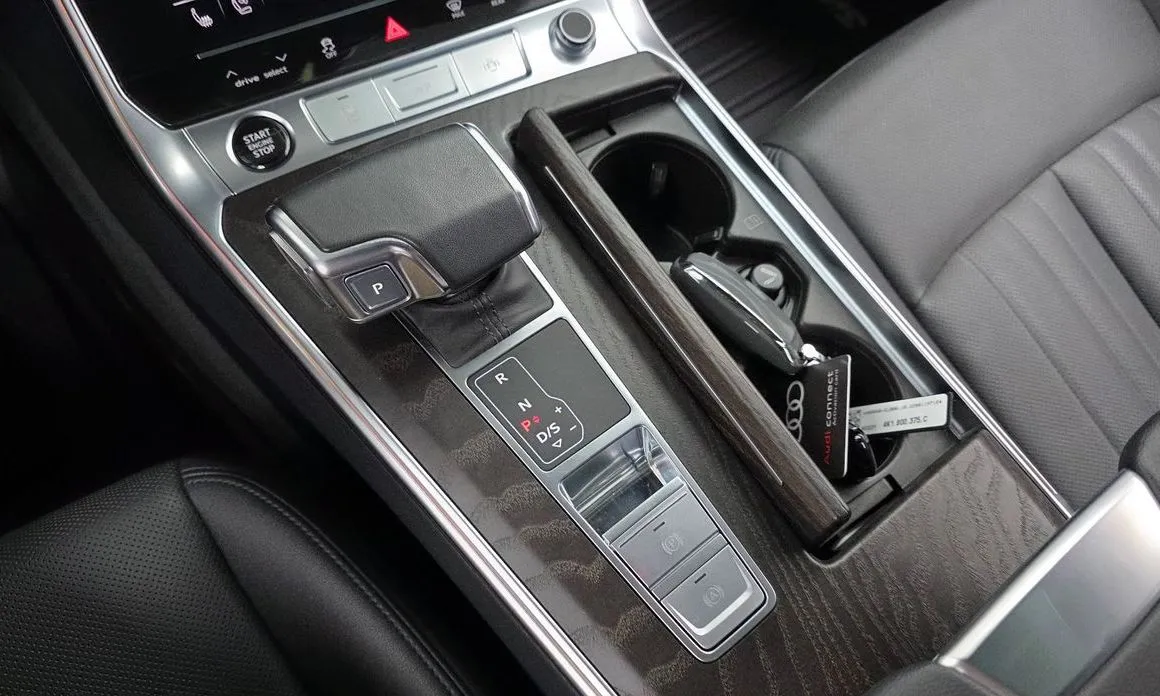 Audi A6 — фото 10