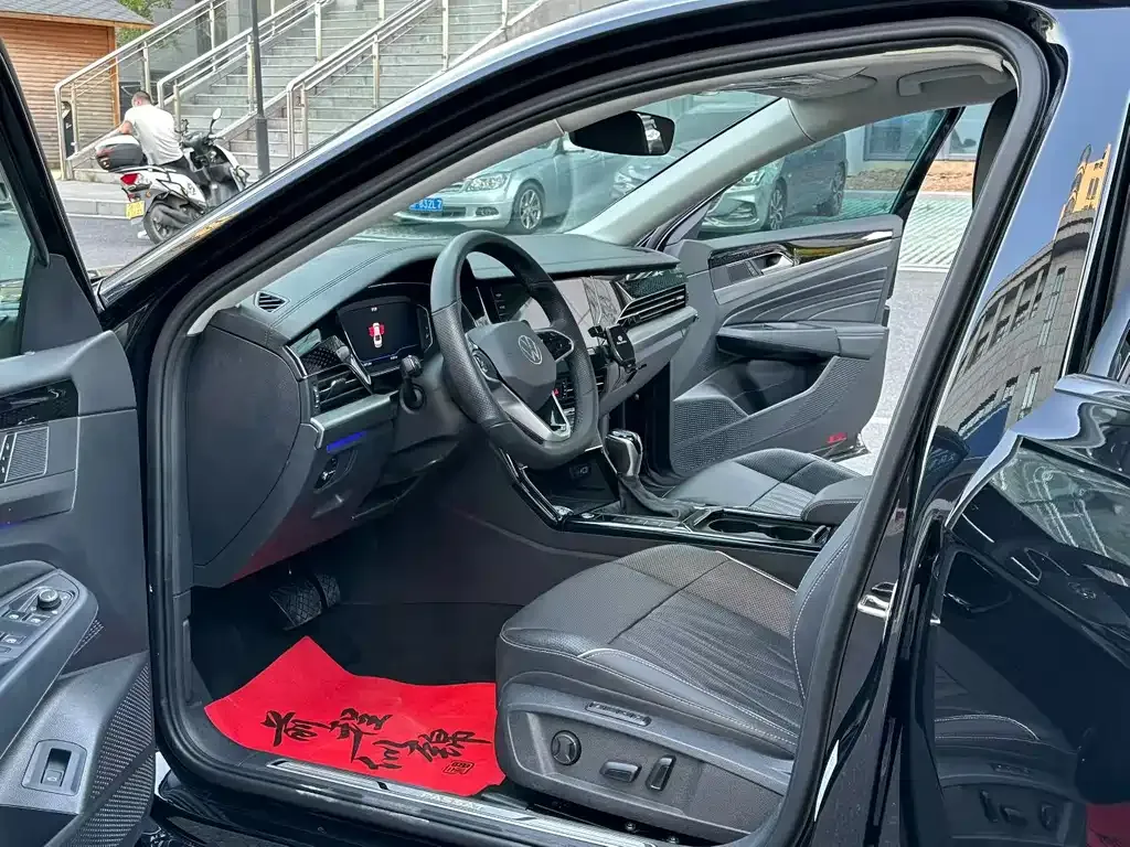 Volkswagen Passat — фото 6