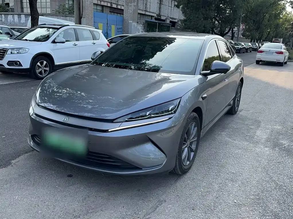BYD Qin L — фото 6