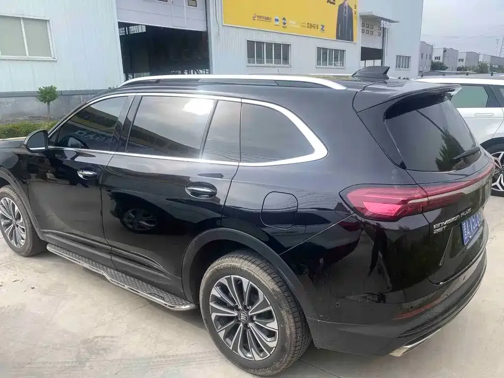Buick Envision Plus — фото 2