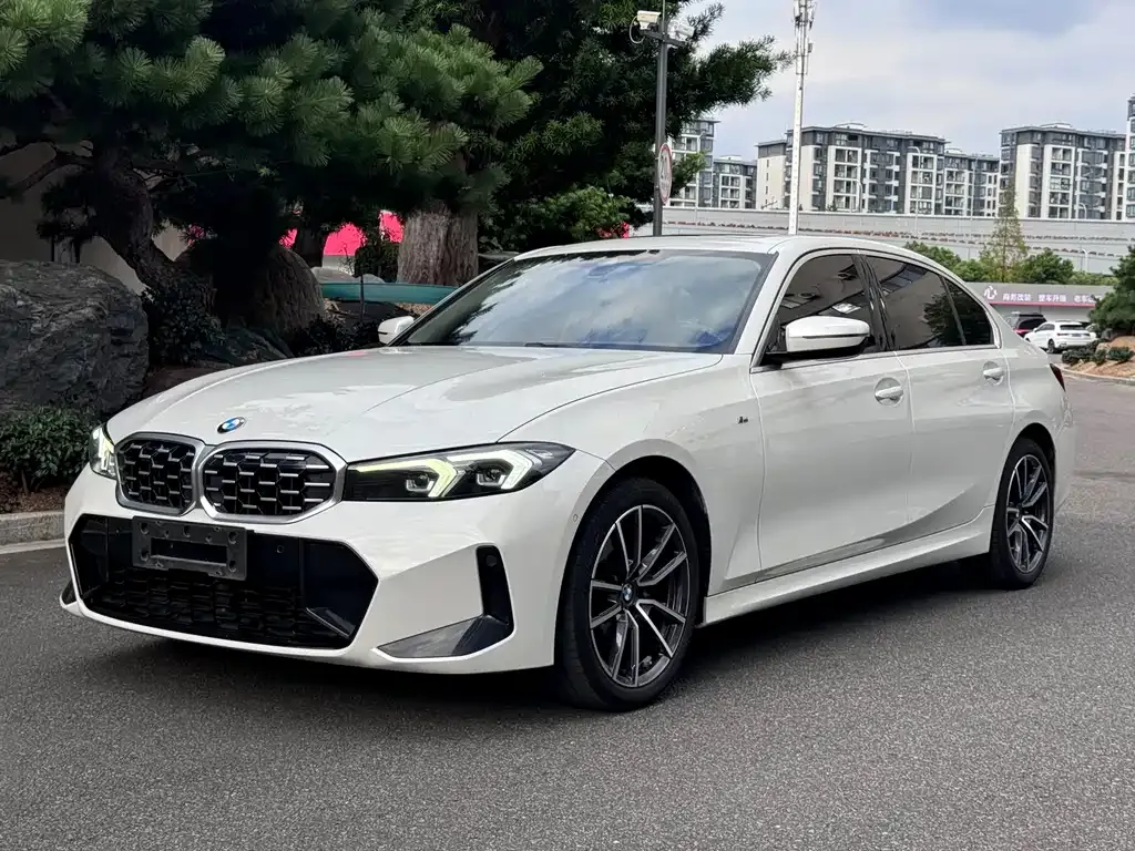 BMW 3 Series — фото 1