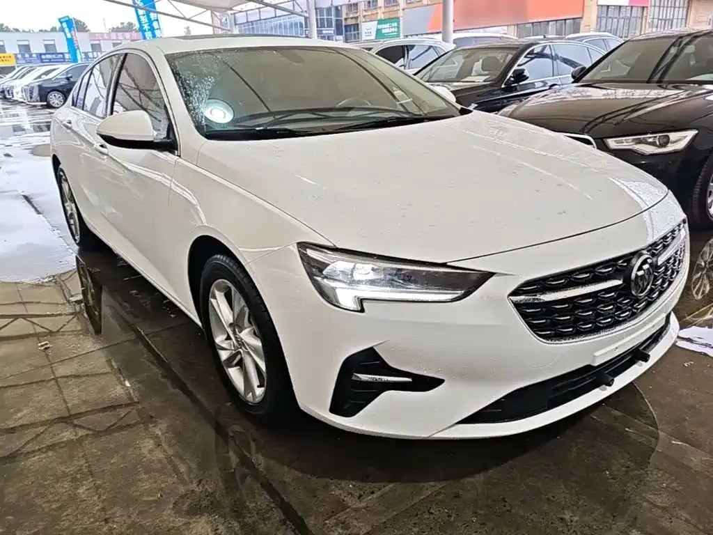 Buick Regal — фото 10