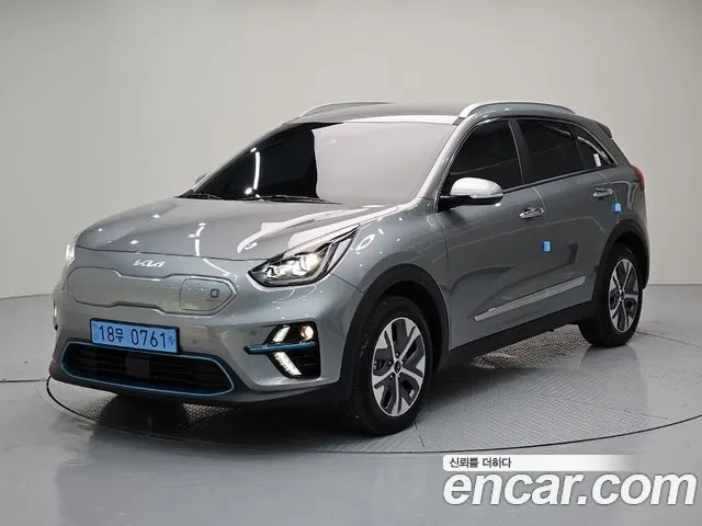 Kia Niro — фото 1