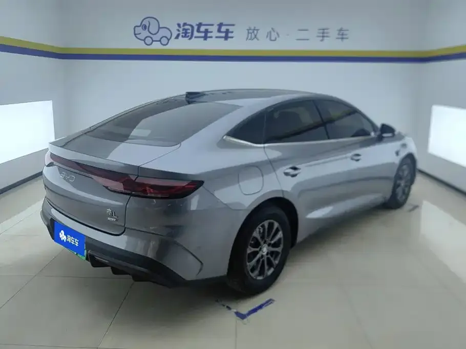BYD Qin L — фото 4