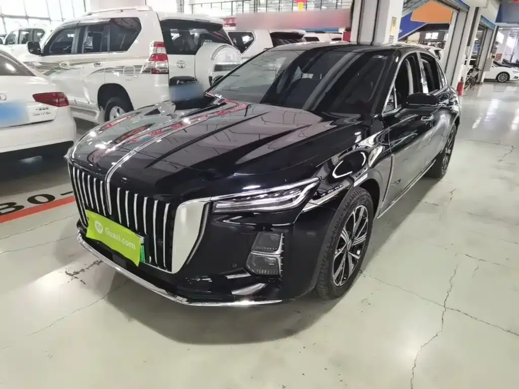 Hongqi H5 PHEV — фото 1