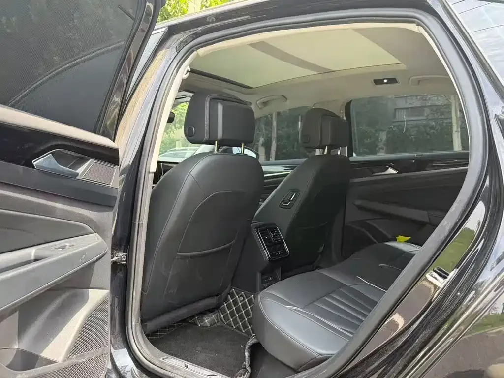 Volkswagen Passat — фото 3