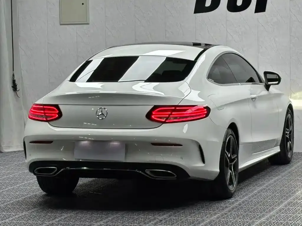 Mercedes-Benz C-Class (Import) — фото 7