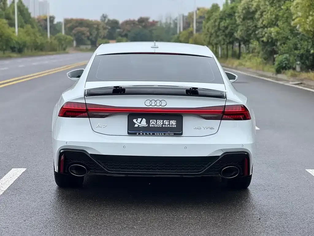 Audi A7 — фото 5
