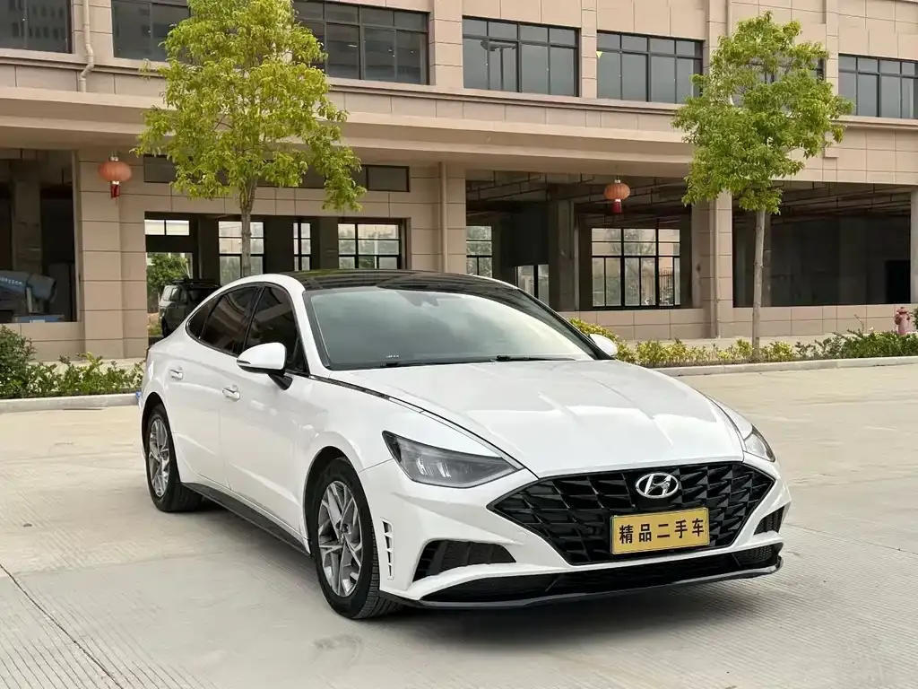Hyundai Sonata — фото 4