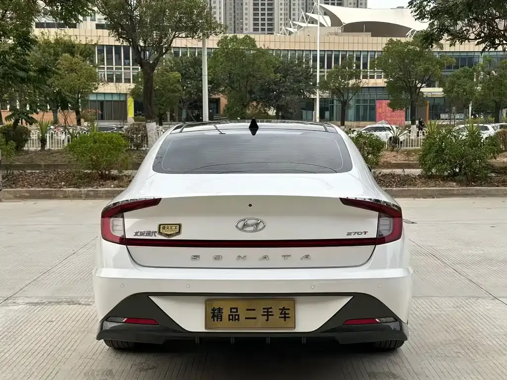 Hyundai Sonata — фото 8