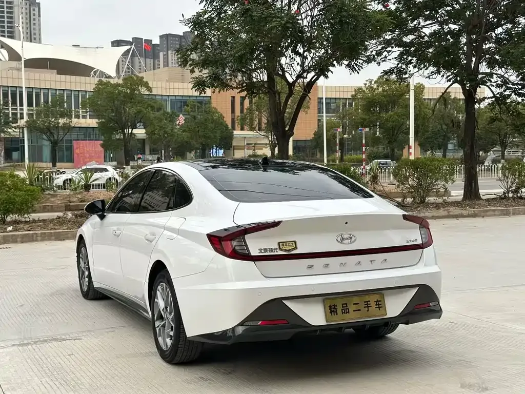 Hyundai Sonata — фото 6
