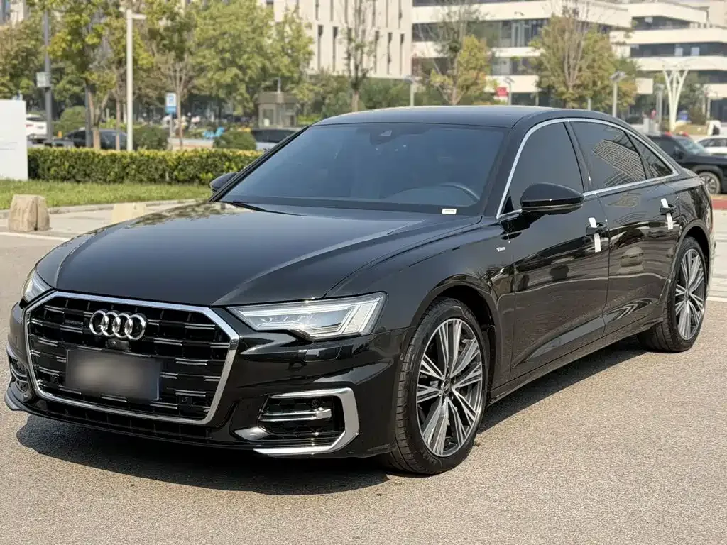 Audi A6L — фото 8