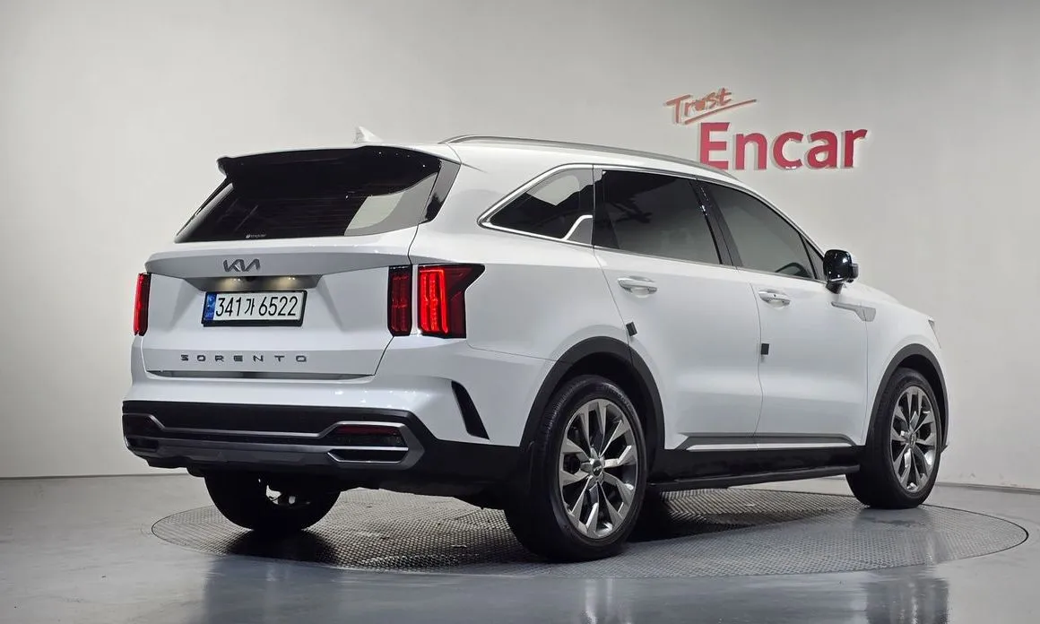 Kia Sorento — фото 3