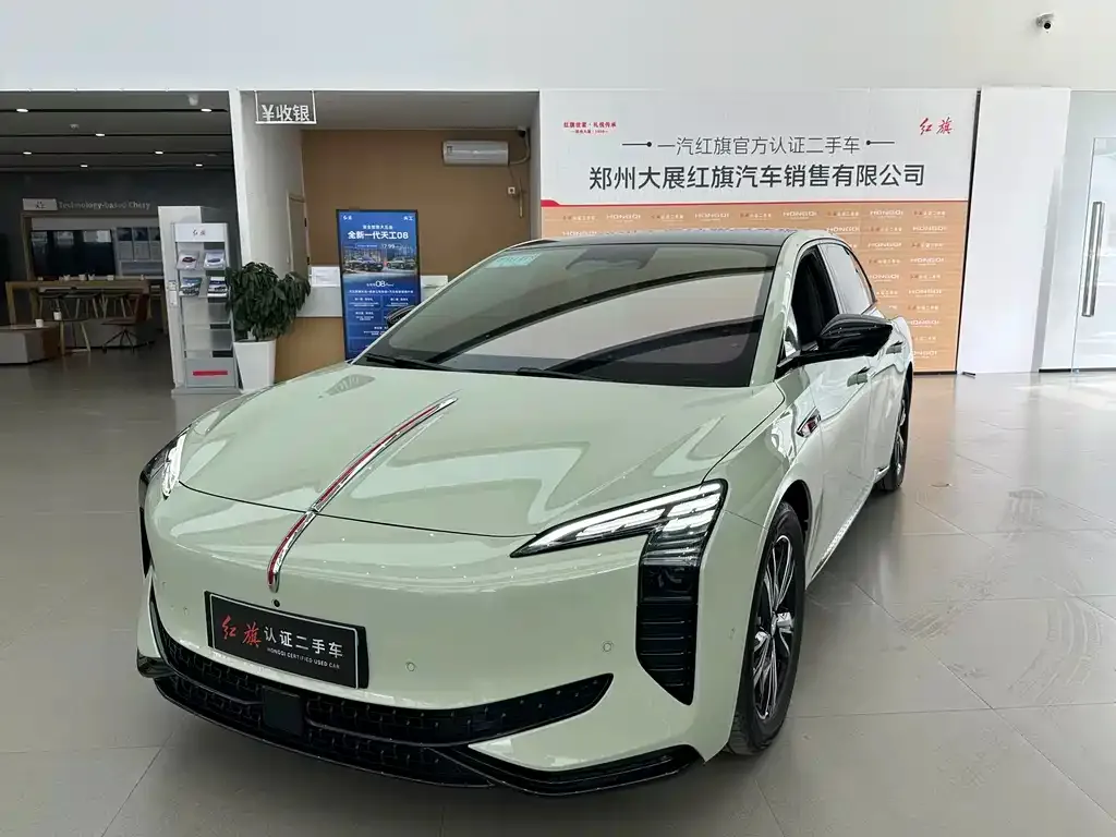 Hongqi EH7 — фото 1
