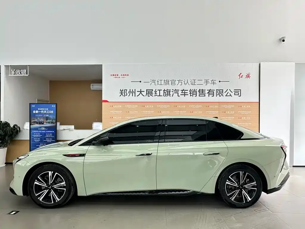 Hongqi EH7 — фото 8