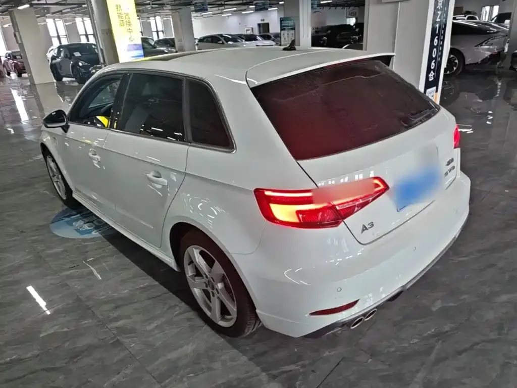 Audi A3 — фото 8