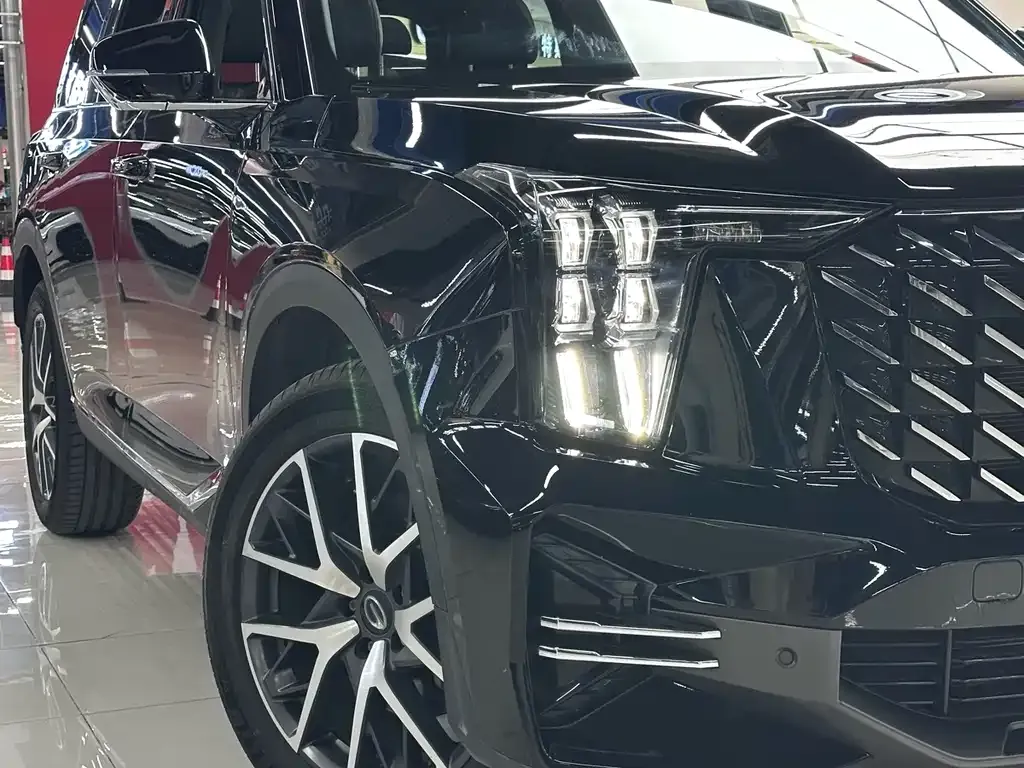 GAC Motor Trumpchi GS8 — фото 2