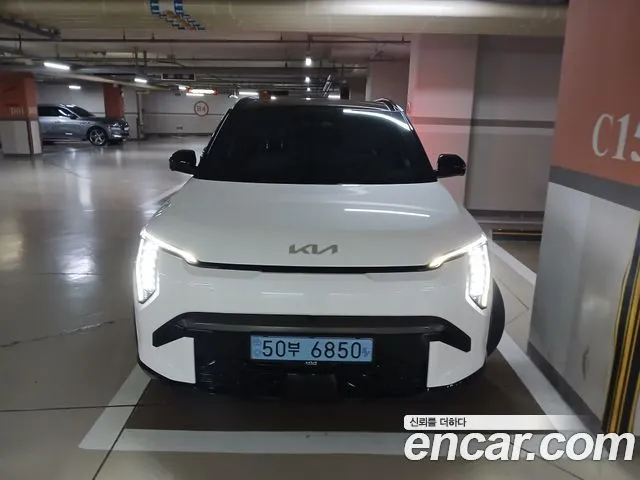 Kia EV3 — фото 1