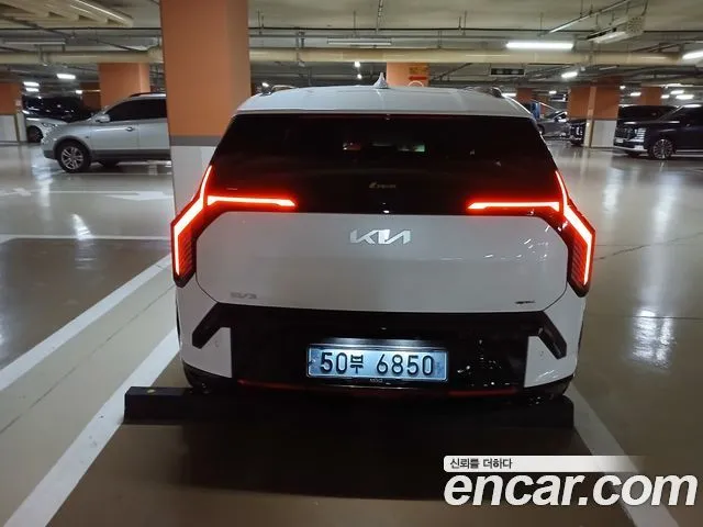 Kia EV3 — фото 2