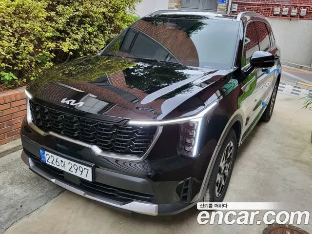 Kia Sorento — фото 1