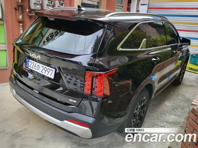 Kia Sorento — фото 5
