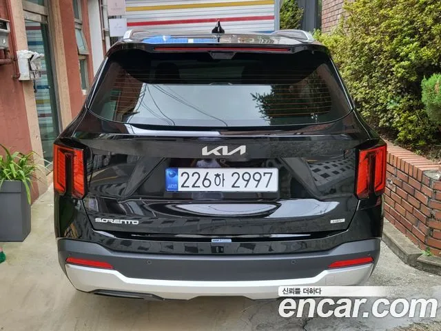 Kia Sorento — фото 3