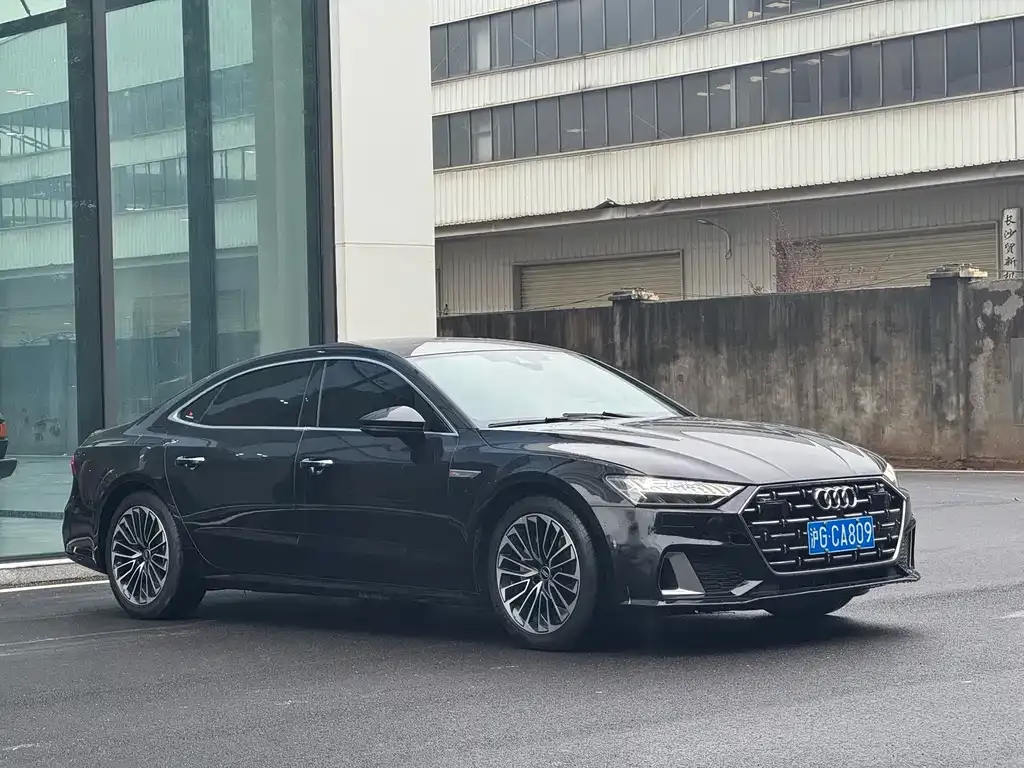Audi A7L — фото 4
