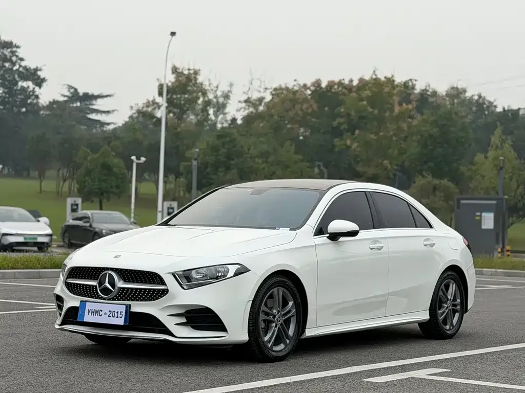 Mercedes-Benz A-Class — фото 1