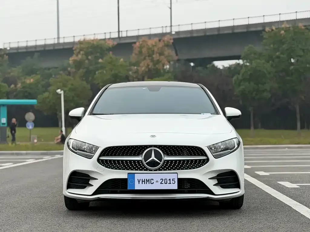 Mercedes-Benz A-Class — фото 7