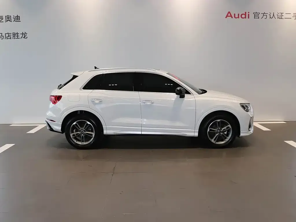 Audi Q3 — фото 4