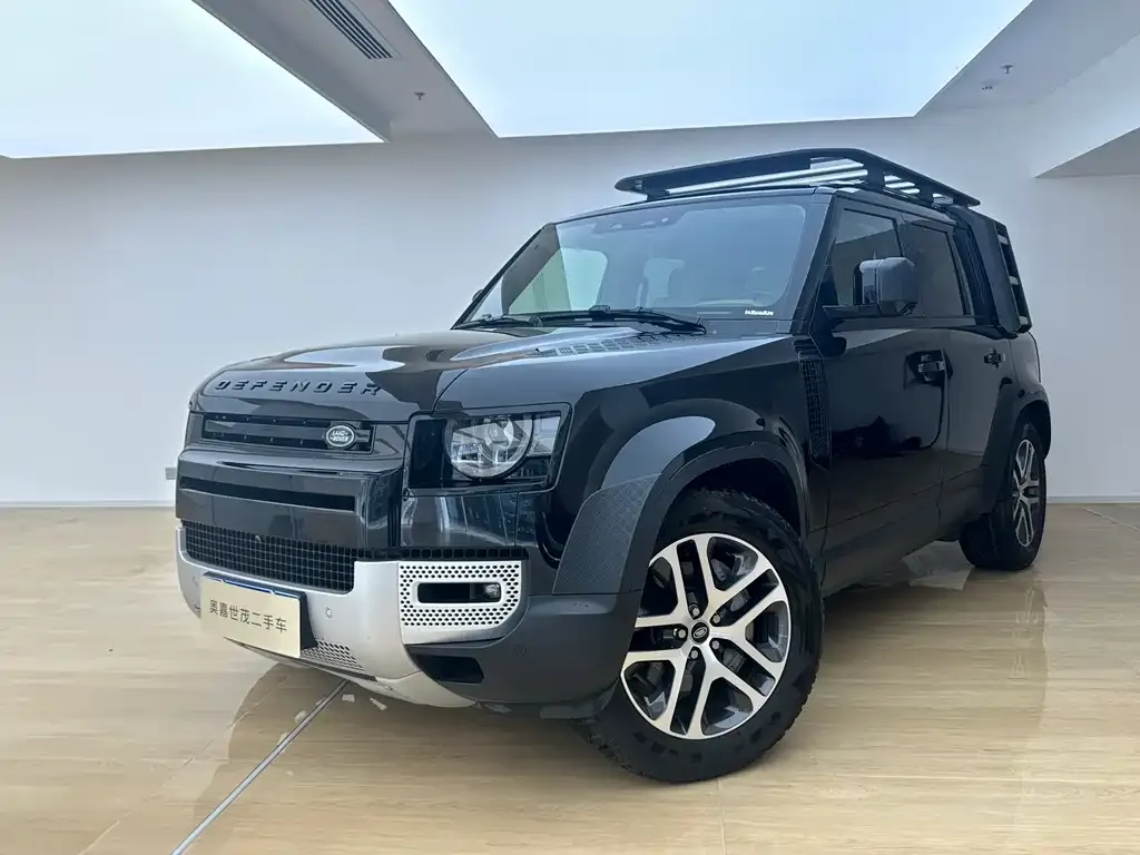 Land Rover Defender — фото 1